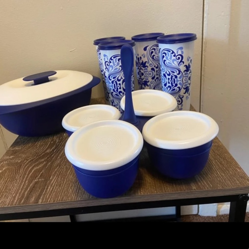 Tupperware talavera set